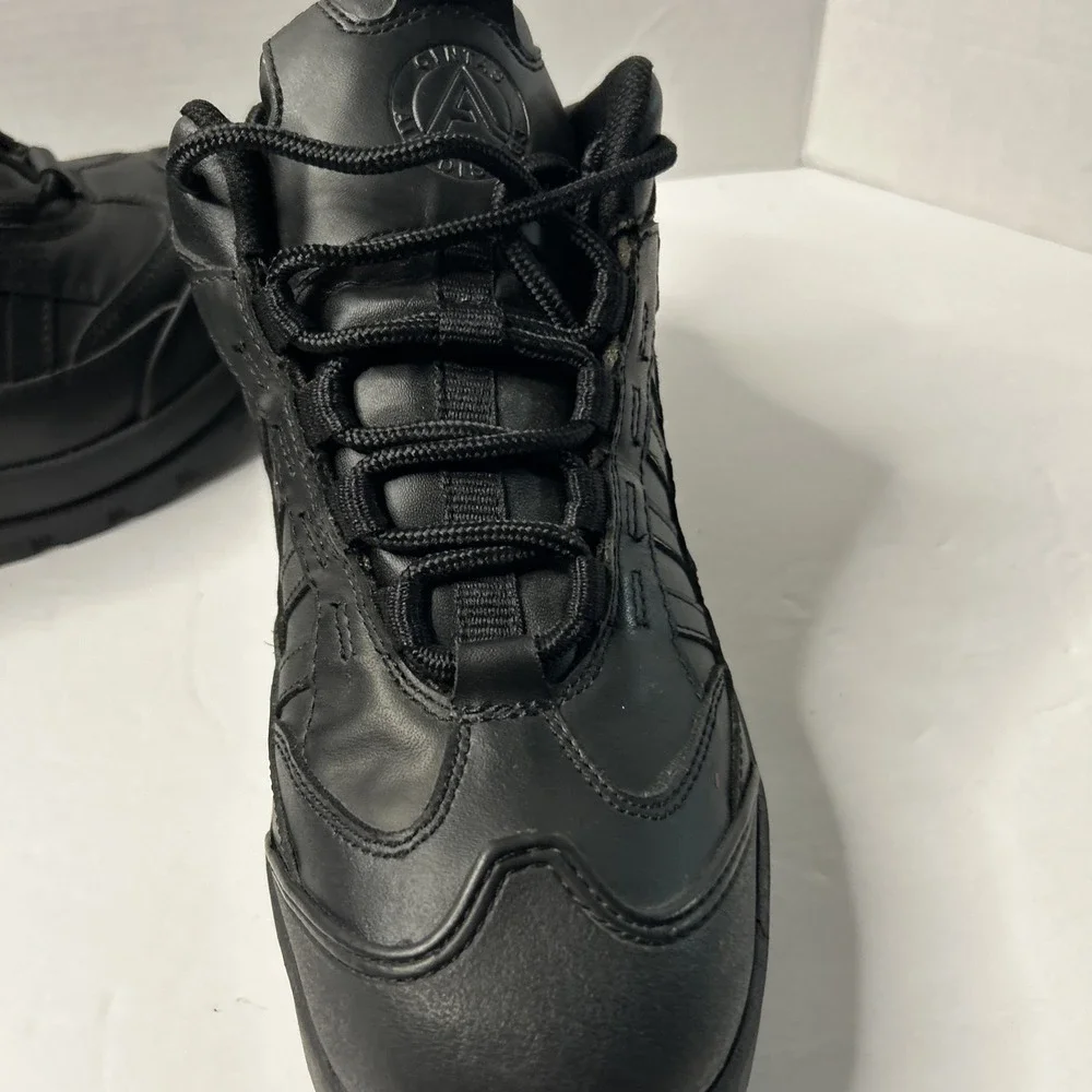 Cintas Work Shoes Men's 10 Wide Upper Leather Pil Resistant